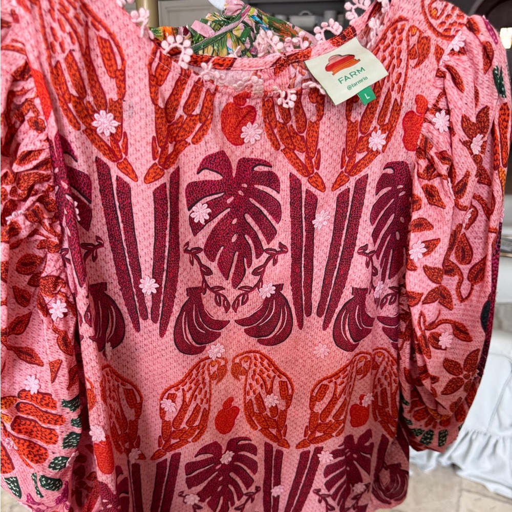 Farm Rio Back Button Shirt L - Picture 2 of 2